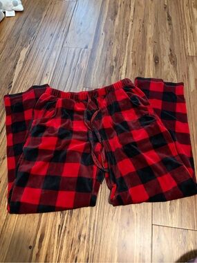 Red and Black Buffalo Plaid Fleece Lounge Pants
